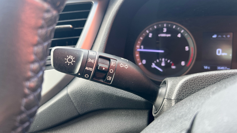 Hyundai Tucson 1.7 CRDi Blue Drive SE 5dr 2WD Diesel Estate